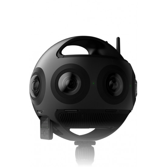 Insta360 TITAN image